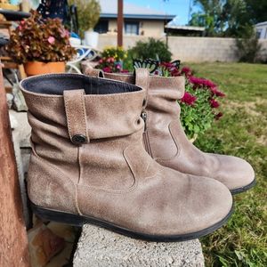 Birkenstock Sarnia Boots